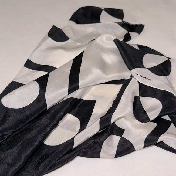 Liz Claiborne Black and White Silky Scarf - Picture 6 of 10